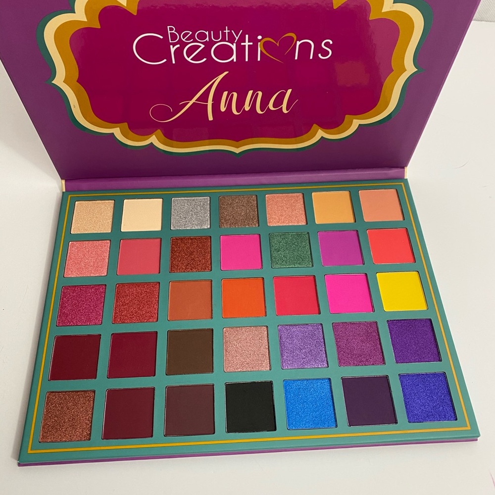 makeup palette - Picture 2 of 2